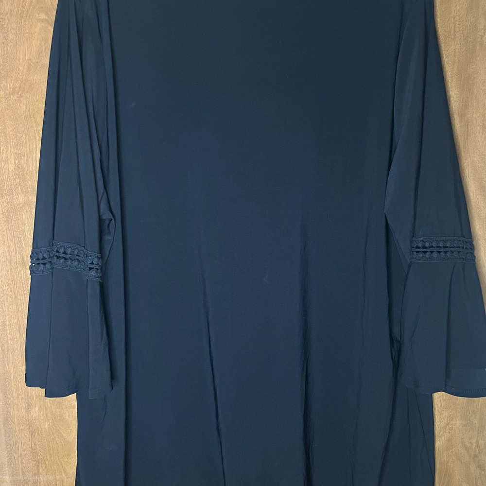 Studio Works 3/4 Sleeve Blouse V neck peephole shoulder and‎ part of sleeves - Picture 2 of 12